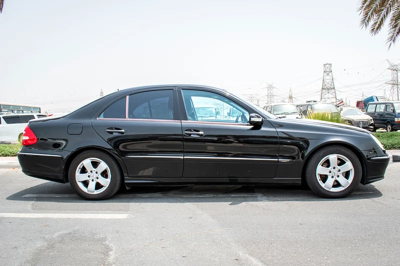 2005 Mercedes-Benz E-Class E 350 6 Cylinders Petrol Engine Black Sedan