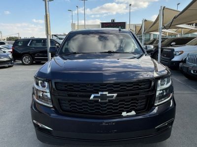 2018 Chevrolet Tahoe 1LT 5.3L 8 Cylinders Engine Blue Black SUV