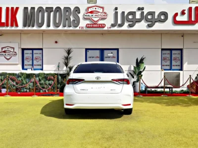 2021 Toyota Corolla XLI 4 Cylinders Engine White Beige Sedan GCC Specs