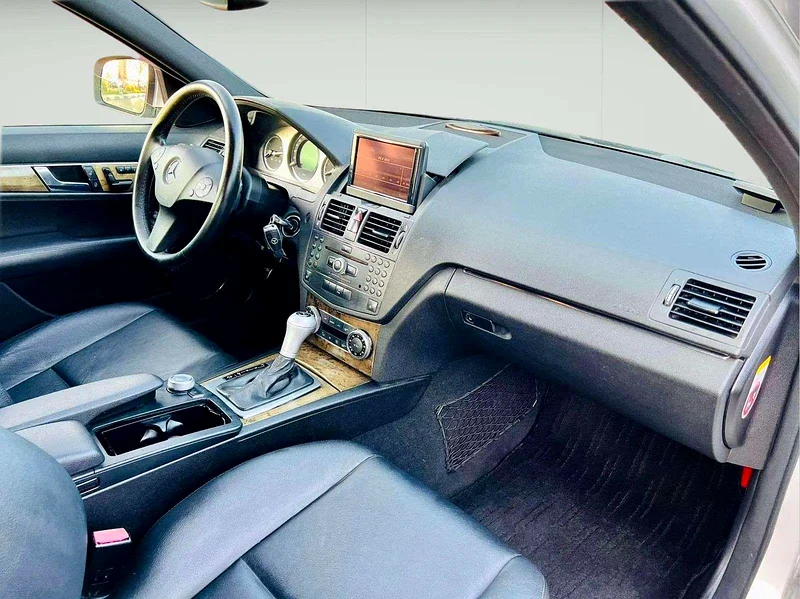 2008 Mercedes-Benz C-Class C250 6 Cylinders Engine Silver Black Sedan