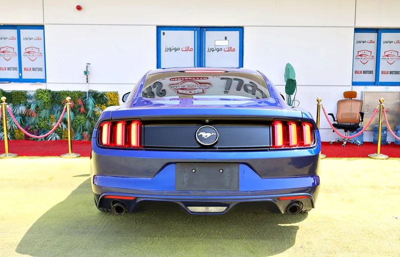 2016 Ford Mustang Fastback 6 Cylinders Engine Blue Black Sedan GCC Specs