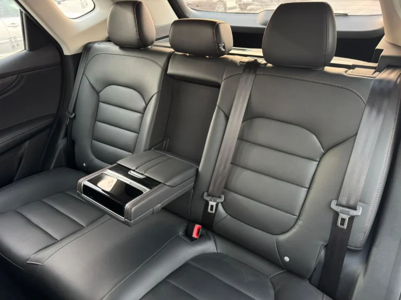 2024 MG HS 20T 1.5 litre 4 Cylinder Engine Petrol Manual White Black