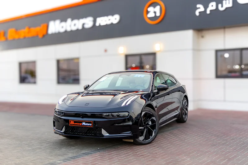 2024 Zeekr 001 Other White Black Sedan Electric Car 550 - 650 KM GCC Specs