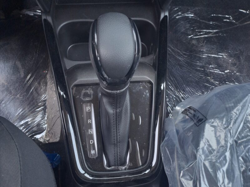 2026 Suzuki Swift 1.2L Hybrid 3 Cylinder Engine Silver Black Hatchback