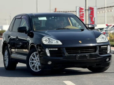 2007 Porsche Cayenne S 8 Cylinders Engine Black Beige SUV