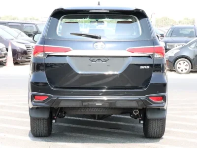 2025 Toyota Fortuner SR5 2.7L 4 Cylinders Engine Petrol Black Beige GCC Specs
