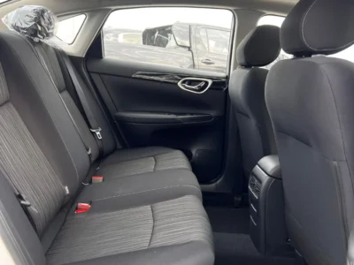 2025 NISSAN SYLPHY FWD 1.6L 4 Cylinders Engine White Black Sedan