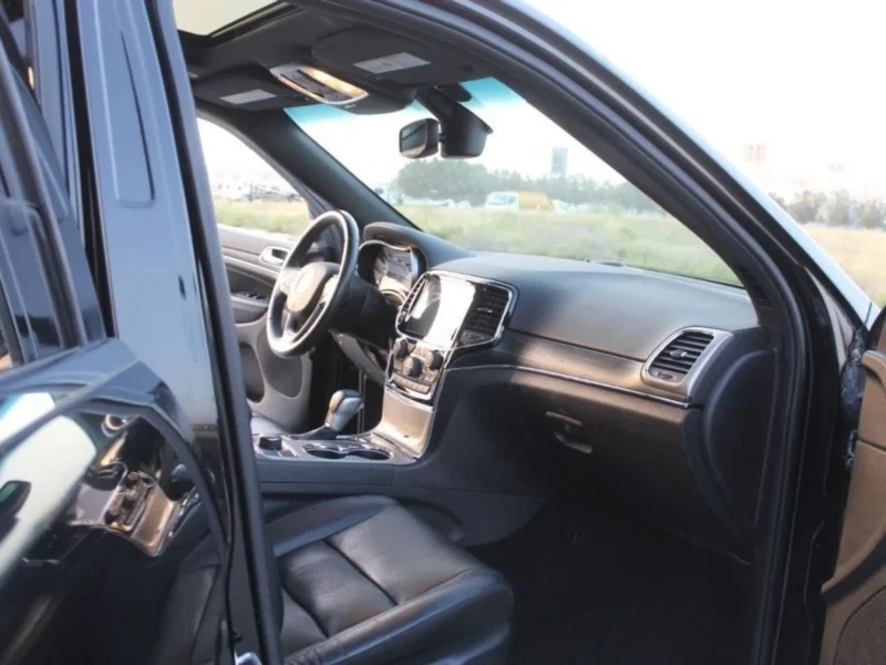 2019 Jeep Grand Cherokee Limited Grand Cherokee 6 Cylinders Engine Black