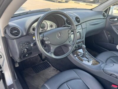 2006 Mercedes-Benz CLK350 3.5 Litres V6 Engine Silver Black Coupe RWD