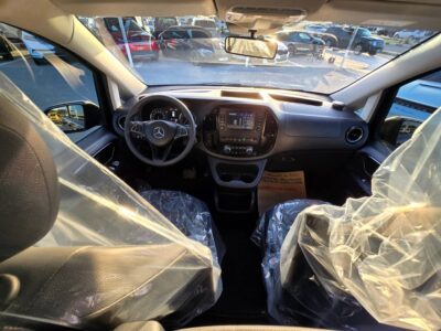 2022 Mercedes-Benz Vito Tourer 121 2.0L 4 Cylinders Engine Black MPV