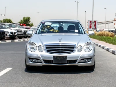 2008 Mercedes-Benz E-Class E 350 6 Cylinders Engine Silver Black Sedan