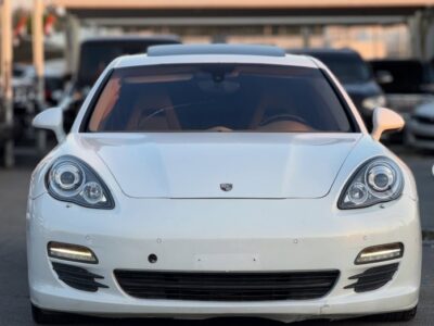 2013 Porsche Panamera 6-Cylinder Engine AT Full Option White Beige Sedan