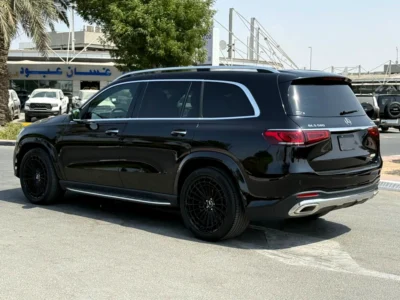 2021 Mercedes-Benz GLS-Class GLS 580 8 Cylinder White Black SUV Carbon Edition