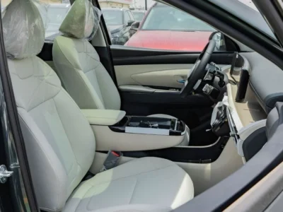 2025 Hyundai Tucson 1.6L T‑GDi turbocharged inline‑4 Turbo AT Petrol Black Beige SUV
