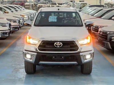 2025 Toyota Hilux 2.4-litre 6 Cylinders Diesel Engine MT White Red Pick Up