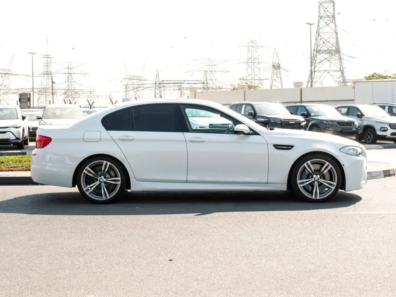 2012 BMW M5 Standard 8 Cylinders Engine White Black Sedan