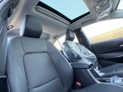 2025 Toyota Corolla SE 1.8L Elite Edition Hybrid 4 Cylinders White Black Sedan