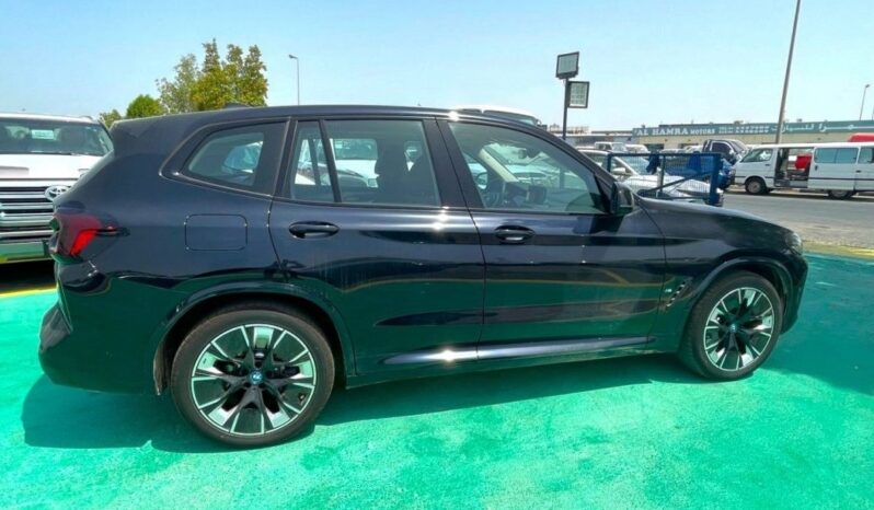 2024 BMW BMW X3 2.0L turbocharged inline-4 Black Red SUV