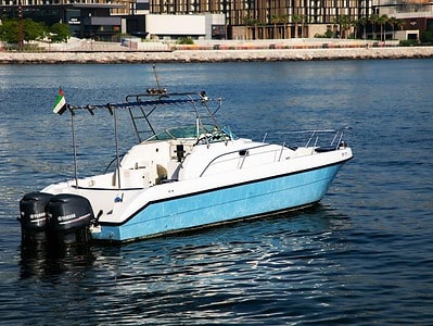 For Rental Yacht Charter in Dubai