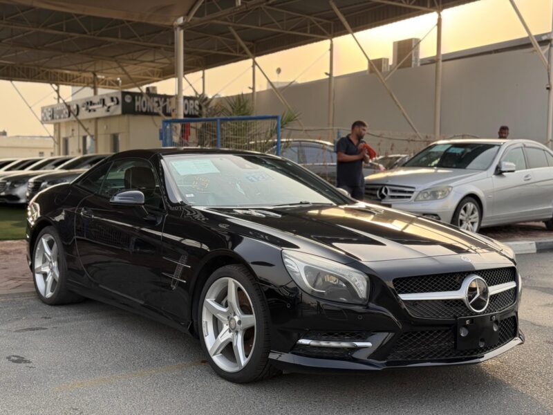 2012 Mercedes-Benz SL 350 3.5 litre 6 Cylinders Engine Black RWD
