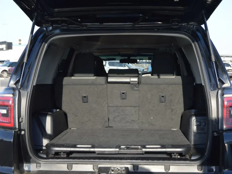 2018 Toyota 4Runner 4.0 Liters V6 Petrol Engine Black Grey SUV AWD