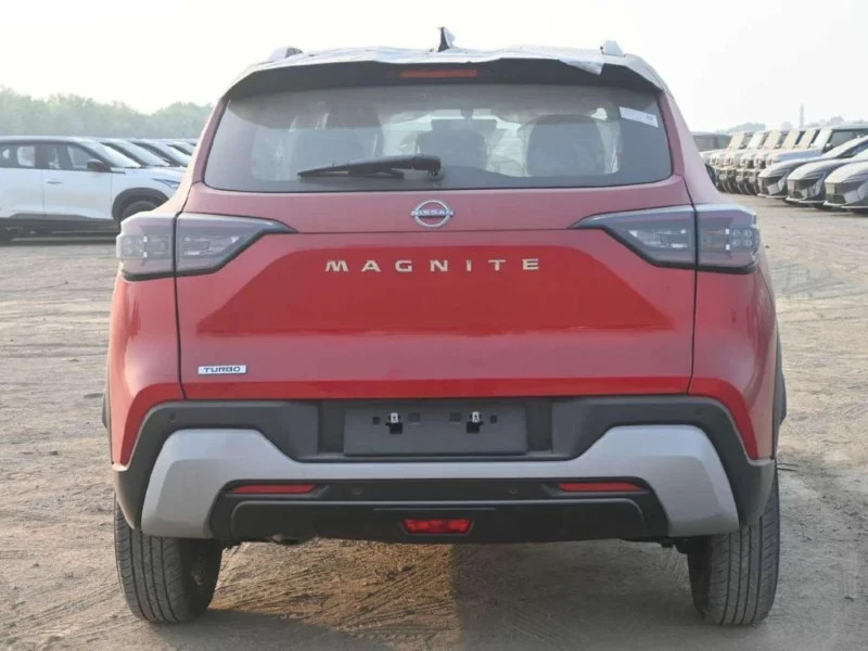 2025 Nissan Magnite SL TURBO CVT 4 Cylinders Engine Red Black SUV