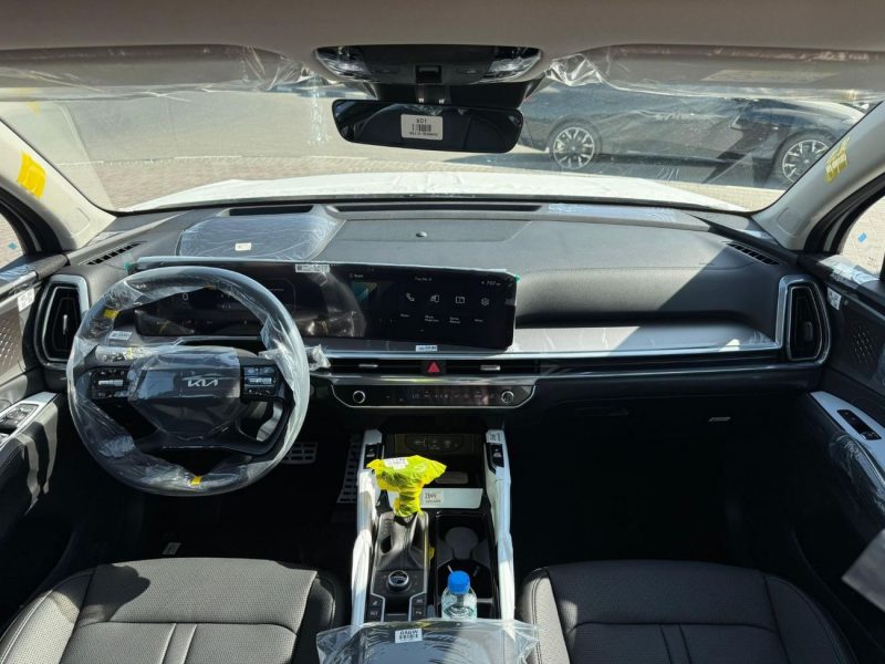 2026 Kia Sorento EX Prestige 2.5L 4 Cylinders Engine Petrol 4WD White Black SUV