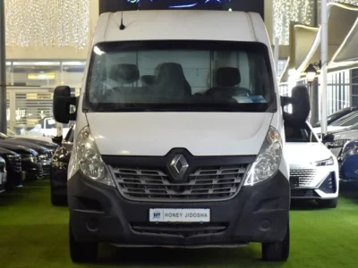 2020 Renault Master Other 4 Cylinder Engine White Black Van GCC Specs