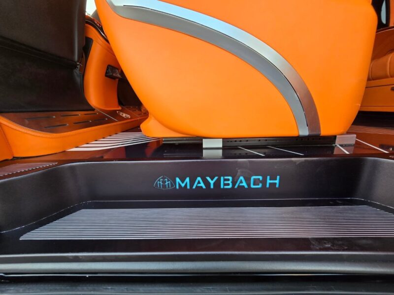 2018 Mercedes-Benz V250 2.0L 4-Cylinder Turbo Black Orange Luxury MPV