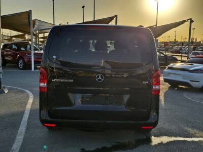 2022 Mercedes-Benz Vito Tourer 121 2.0L 4 Cylinders Engine Black MPV
