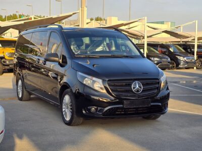 2022 Mercedes-Benz Vito Tourer 121 2.0L 4 Cylinders Engine Black MPV