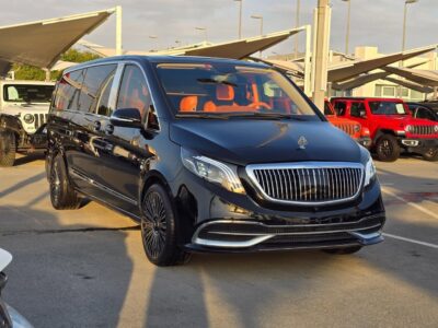 2018 Mercedes-Benz V250 2.0L 4-Cylinder Turbo Black Orange Luxury MPV