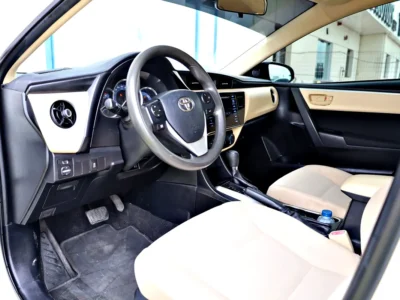 2018 Toyota Corolla XLI 4 Cylinders Engine Petrol White Beige Sedan