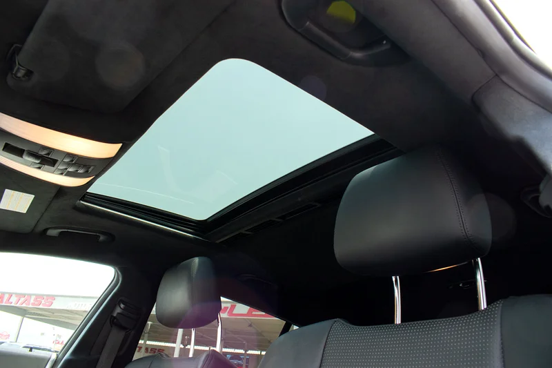 2013 Mercedes-Benz CLS-Class CLS 63 AMG 8 Cylinder Engine Blue Black