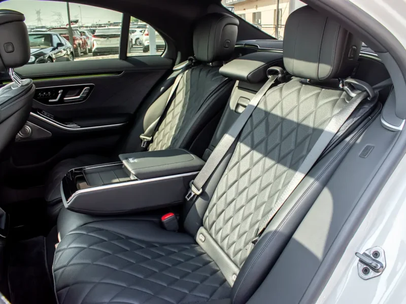 2022 Mercedes-Benz S-Class S 580 4Matic 8 Cylinders Engine White Black Sedan