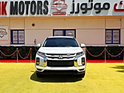 2022 Mitsubishi ASX GLX 4 Cylinder Engine White Black SUV GCC Specs