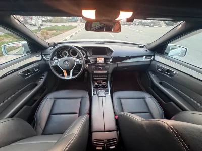 2015 Mercedes-Benz E-Class E 300 4matic 6 Cylinders Engine Silver Black Sedan