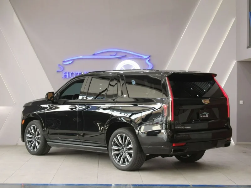 2023 Cadillac Escalade Sport Platinum 6.2L 4WD V8 Engine Black SUV Automatic