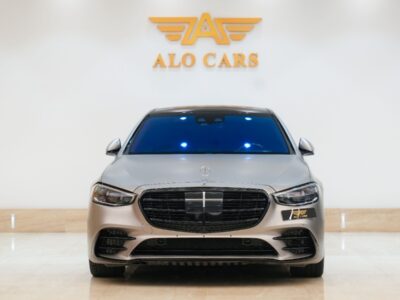 2021 Mercedes-Benz S 580 4Maticc 4.0-liter V8 Engine Grey Black AWD