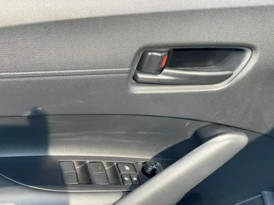 2025 Toyota Corolla Cross Other 2.0 HYBRID NEW SHAPE 4 Cylinder White Black