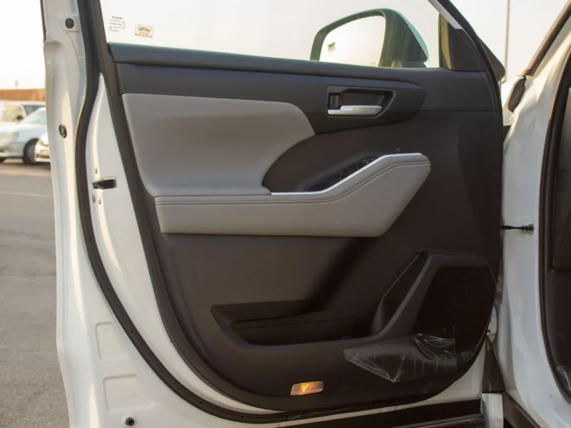 2025 Toyota Highlander 2.5L Highlander 2.5L Hybrid GLE AWD White Grey SUV