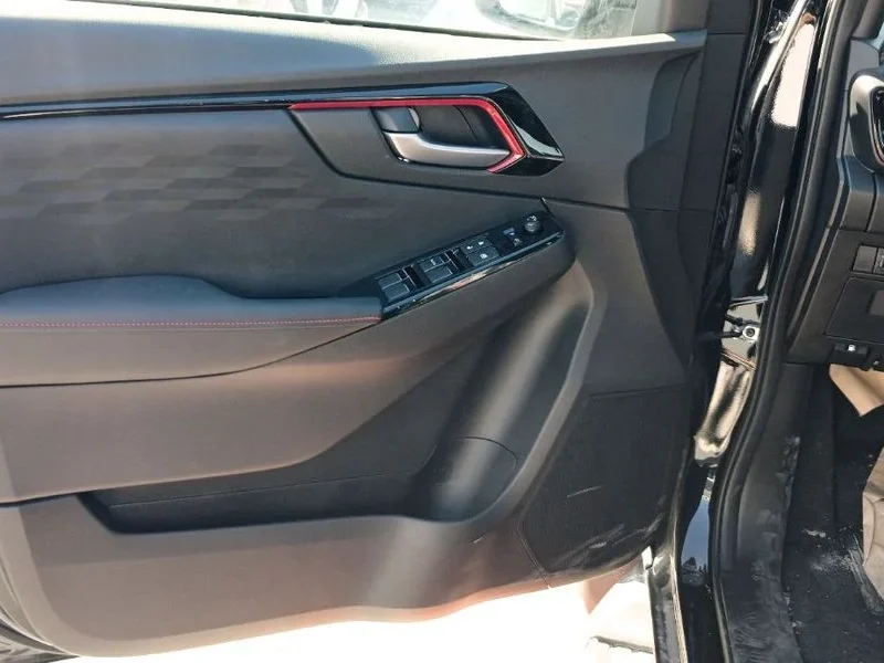 2025 Isuzu D-Max 3.0L 4 Cylinders Engine Crew Cab 4WD LS A/T GT Black Truck