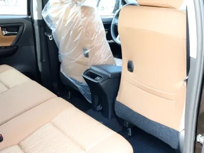 2025 Toyota Fortuner SR5 2.7L 4 Cylinders Engine Petrol Black Beige GCC Specs