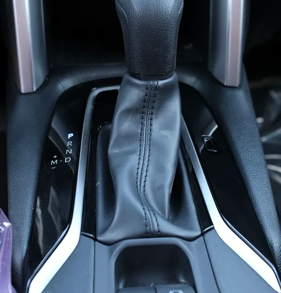 2025 Toyota Corolla Cross Other 4 Cylinders Engine White Brown SUV GCC Specs