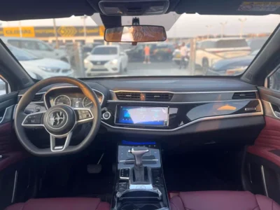 2024 DFSK Fengon 580 Intelligent 4 Cylinders Engine Petrol White Maroon Crossover