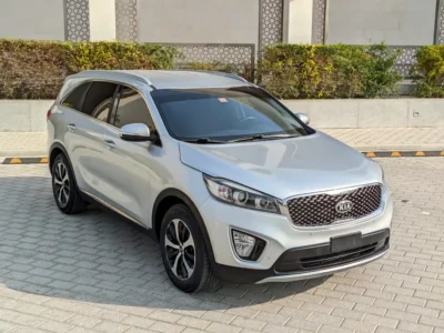 2016 Kia Sorento Eco 4 Cylinders Engine Silver Grey SUV GCC Specs