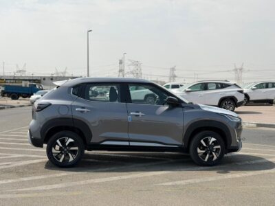 2025 Nissan Magnite 1.0L 4 Cylinders Engine TURBO SL Grey Black SUV