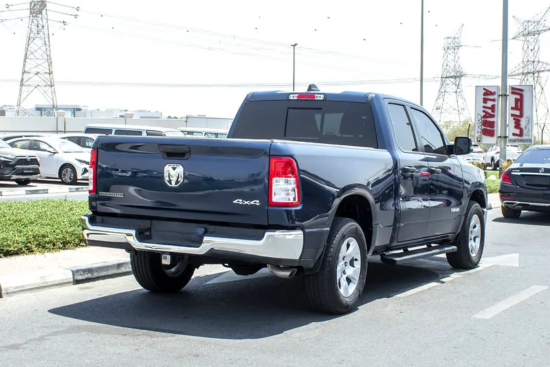 2023 Dodge Ram 1500 Big Horn 8 Cylinders Engine Petrol Blue Black