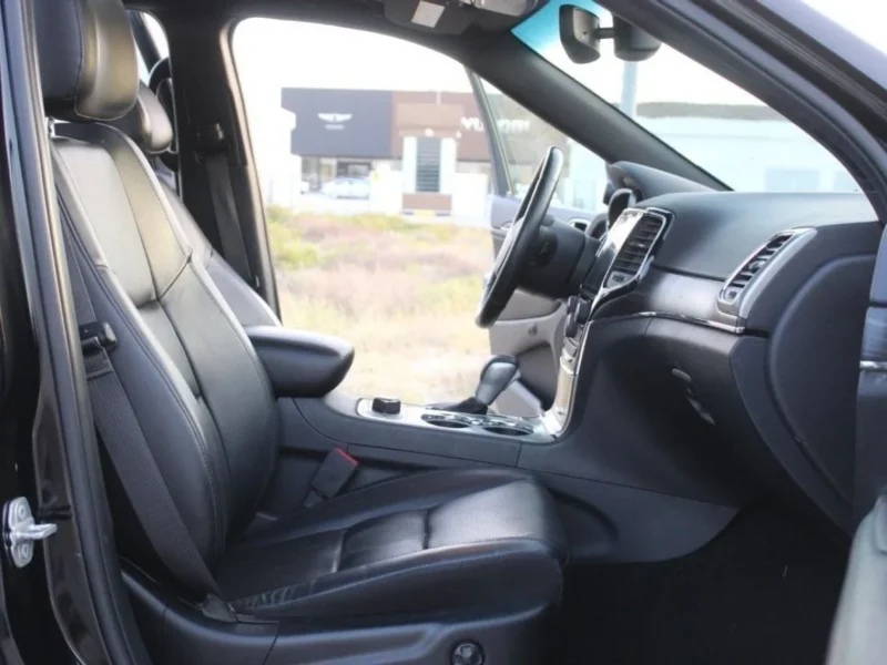 2019 Jeep Grand Cherokee Limited Grand Cherokee 6 Cylinders Engine Black