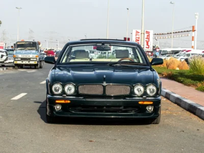 2001 Jaguar XJ R 8 Cylinders Engine Petrol Green Beige Sedan